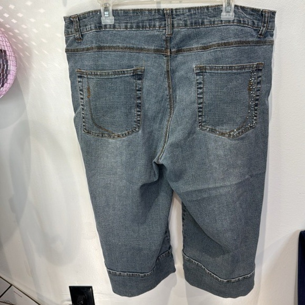 Apollo Jeans Denim Capri Rhinestone Embellished Cuffed Hem Plus Size 17/18‎ - Picture 4 of 8
